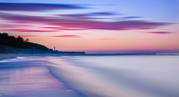 Océano puesta del sol cielo - magnífico panorama crepúsculo cielo y w pacífica — Foto de Stock