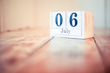 6 Temmuz - 6 Temmuz - Ulusal Kızarmış Tavuk Günü