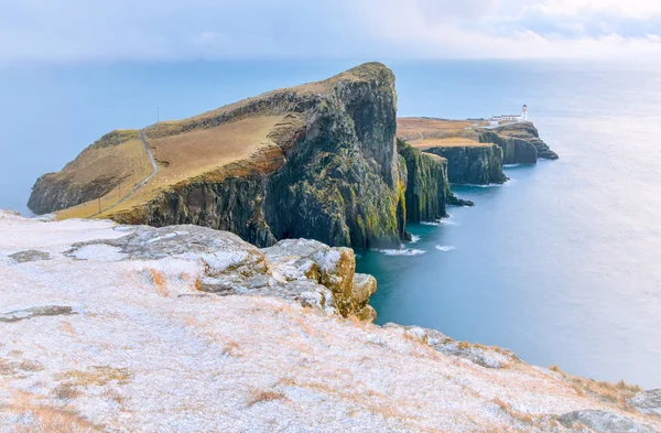 Isle of Skye Zima Krajobraz-Neist Point latarnia morska i burza — Zdjęcie stockowe