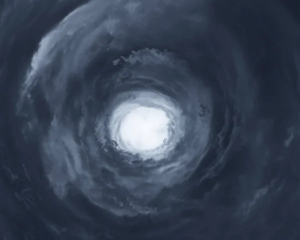 Cloudscape med ögat av orkanen — Stockfoto