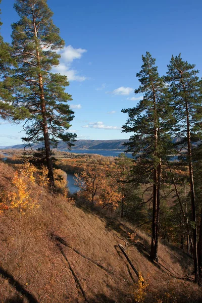 Vyn Volgafloden Och Zhiguli Kullarna Nära Togliatty City Hösten — Stockfoto