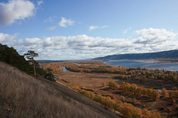 Vue Sur Volga Les Collines Zhiguli Près Ville Togliatty Automne Image En Vente