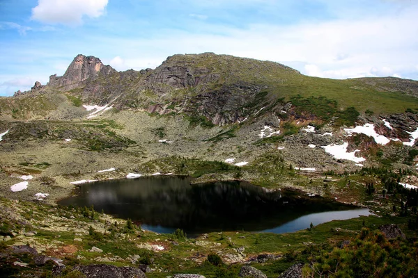 Widok Parku Narodowego Ergaki Syberii — Zdjęcie stockowe