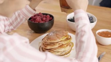 Gözleme mutfak yemek kadının yeri