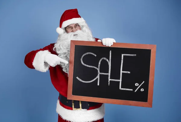 Man Santa Claus Kostuum Met Kerst Banner — Stockfoto