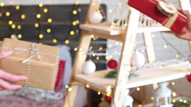 Noel Hediyelerini Alışverişi Çift — Stok video