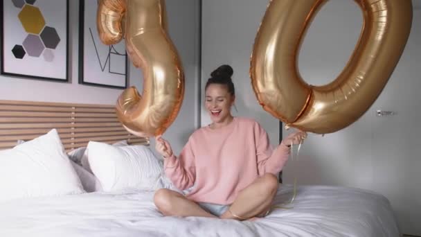 Portrait Young Woman Balloons Spending Birthday Time Bed — Stock Video