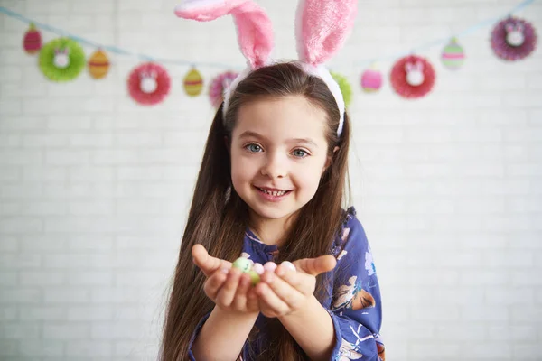 Portret Van Een Meisje Met Bunny Oren — Stockfoto