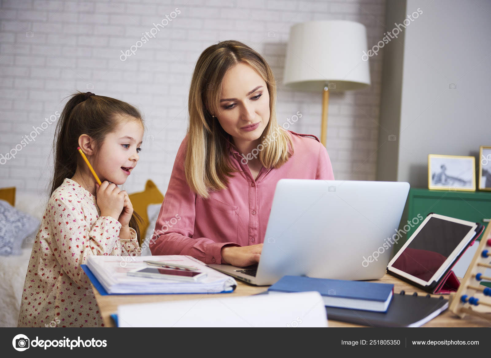 Ученик. Родители со знанием. Родители и дети. Родители со знанием. Учитель и дети.