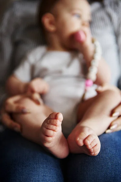 Tiro Bebê Minúsculo — Fotografia de Stock
