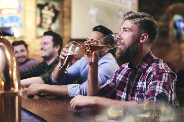 Handsome Man Drinking Beer Bar — Stock Photo, Image