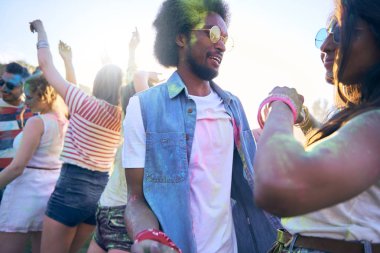 Çok renkli yaz kutlamaları