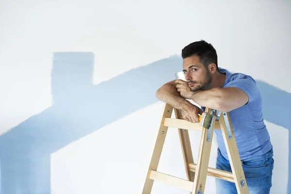 Portret Van Vervelen Ontevreden Man Het Vangen Van Een Pauze — Stockfoto