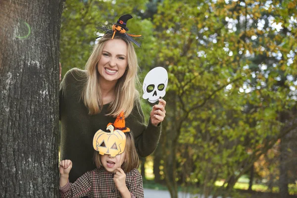 Matka Jej Córka Halloween Maski — Zdjęcie stockowe