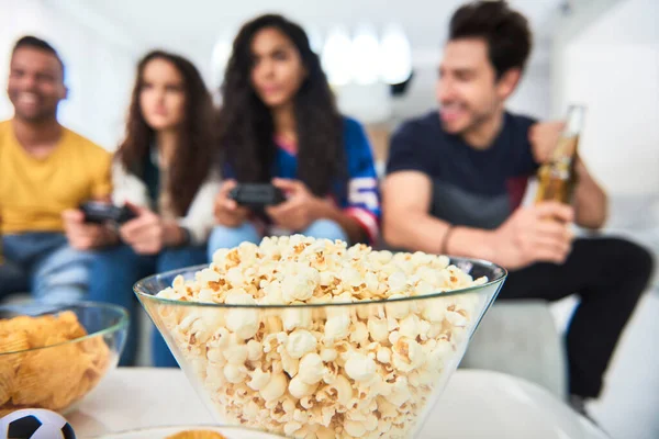 Detalle Palomitas Maíz Durante Juego Consola — Foto de Stock