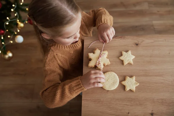 Visão Superior Cookies Embalagem Menina Para Papai Noel — Fotografia de Stock