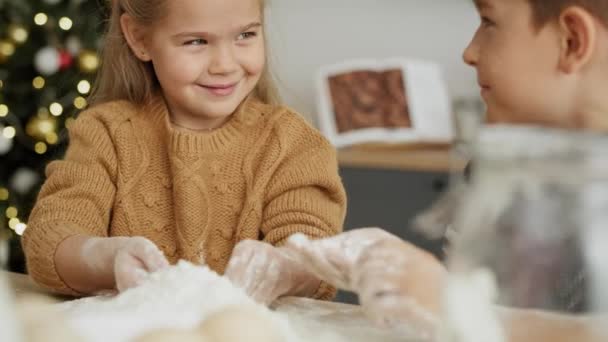 Close up video of children using flour on bakeboard. Shot with RED helium camera in 8K. — Stock Footage Close Video Children Using Flour Bakeboard Shot Red Helium Camera Royalty Free Stock Video