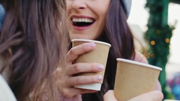 Handheld View Women Drinking Coffee Market Square Shot Red Helium — Stock Video