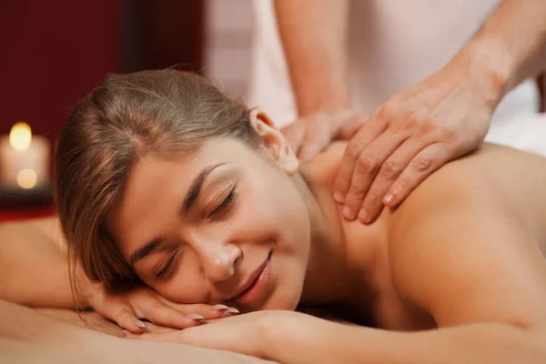 Close Happy Woman Smiling While Receiving Back Massage Professional Masseur — Stock Photo, Image