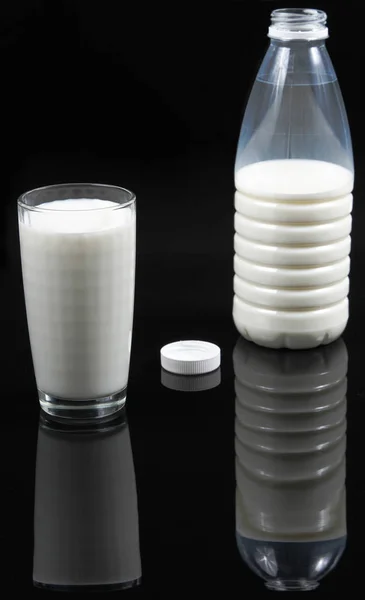 Latte Bianco Bottiglia Plastica — Foto Stock