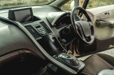 Arabanın panonun fotoğrafı