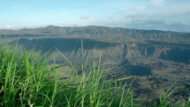 Vídeo Vale Verde Formado Partir Vulcão Muitos Anos — Vídeo de Stock