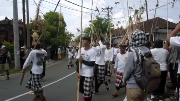 Desa Munggu Kabupaten Badung Bali Indonesia February 2020 Ceremony Mekotek — Stock Video