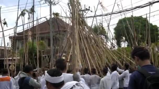 Desa Munggu Kabupaten Badung Bali Indonesia February 2020 Ceremony Mekotek是印度教徒在巴厘岛所宣称的遗产 — 图库视频影像