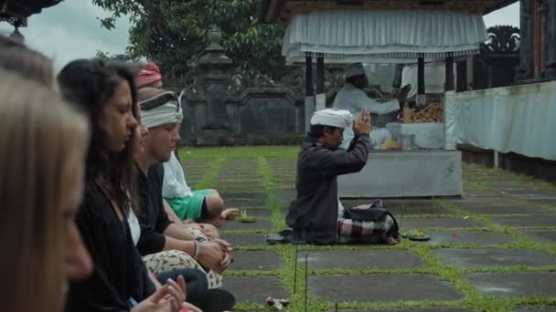 Pampatan Rendang Karangasem Regancy Bali Indonésia Julho 2020 Vídeo Pessoas — Vídeo de Stock