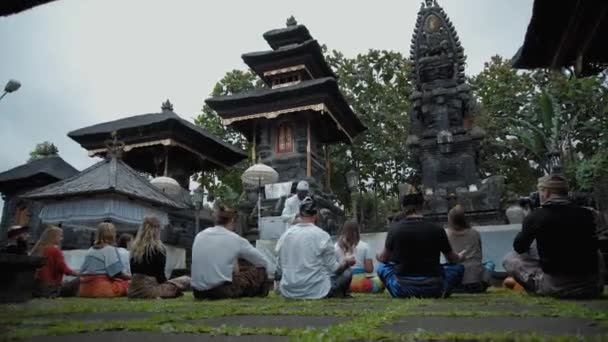 Pampatan Rendang Karangasem Regancy Bali Indonésie Července 2020 Video Lidí — Stock video