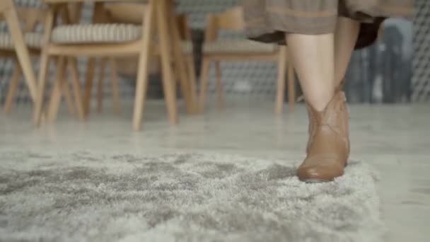 Legs Young Girl Spring Brown Dress Goes Carpet Shoes Room — Stock Video