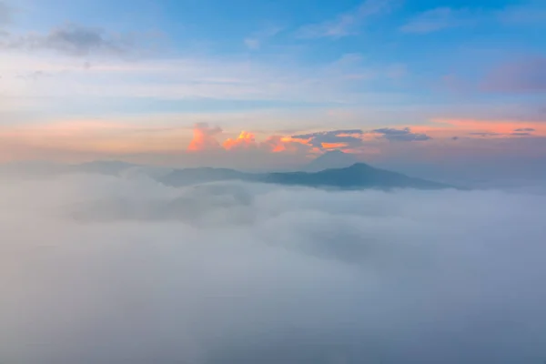 Indonezja Bromo Tengger Semeru National Park Gęsta Mgła Świcie Celu — Zdjęcie stockowe