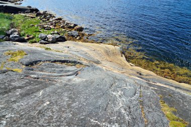 Güzel Karelya peyzaj - plaj renkli buzlu. Defne Chupa, Beyaz Yalı, Karelya, Rusya Federasyonu