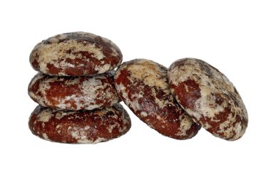 Beyaz arka planda izole edilmiş lezzetli çikolatalı zencefilli çörek.