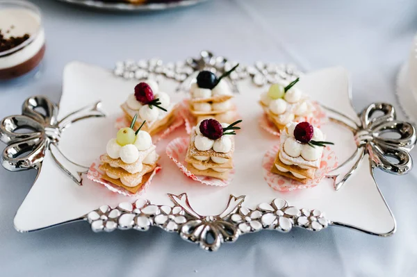 Assorti düğün tatil tatlılar tatlı tablo 