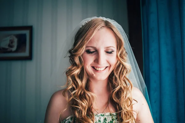 Beautiful Smiling Blond Girl Curly Hair White Dress Green Morning — Stock Photo, Image