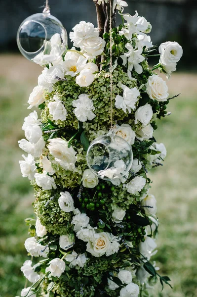 Original Decoración Floral Mini Floreros Cristal Ramos Flores Arco Boda — Foto de Stock