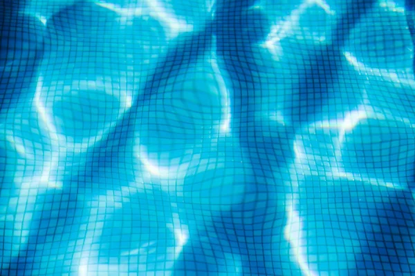 Yüzme Havuzu Mozaik Taban Dalgalarla Akış Spor Rahatlama Konsepti Yaz — Stok fotoğraf