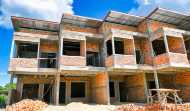 Bitmemiş ticari binalar inşa halinde / devam eden çalışmaları