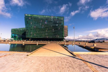 Reykjavik - 02 Mayıs 2018: Harpa Opera Evi Reykjavik, İzlanda