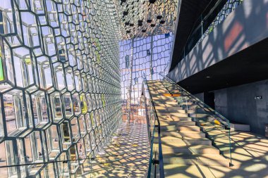 Reykjavik - 02 Mayıs 2018: Inside Harpa Opera Binası Reykjavik, İzlanda