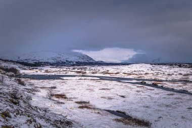 Thingvellir - 03 Mayıs 2018: Thingvellir Milli Parkı, İzlanda'daki Panorama