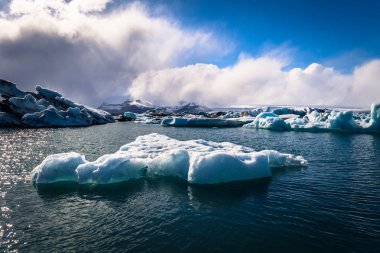 Jokulsarlon - 05 Mayıs 2018: Buzdağı lagün Jokulsarlon, İzlanda