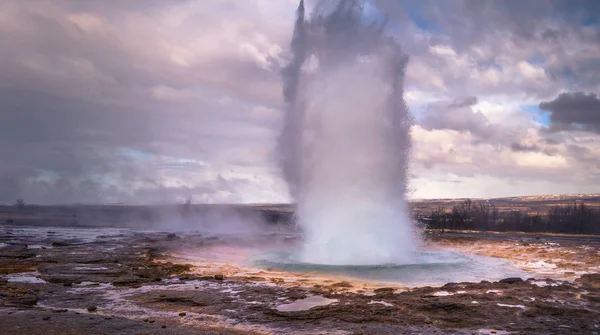 Geysir Maio 2018 Uma Erupção Gêiser Geysir Islândia — Fotografia de Stock