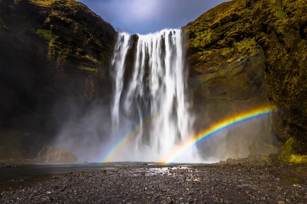 Skogafoss 아이슬란드에서 Skogafoss 2018 무지개 — 스톡 사진