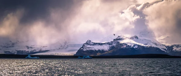 Glaciärlagunen Maj 2018 Vatnajökull Nationalpark Sett Från Isberget Lagunen Glaciärlagunen — Stockfoto