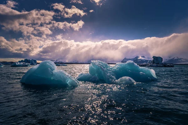 Jokulsarlon Мая 2018 Года Обнажение Глыб Льда Лагуне Айсберг Йокулсарлон — стоковое фото