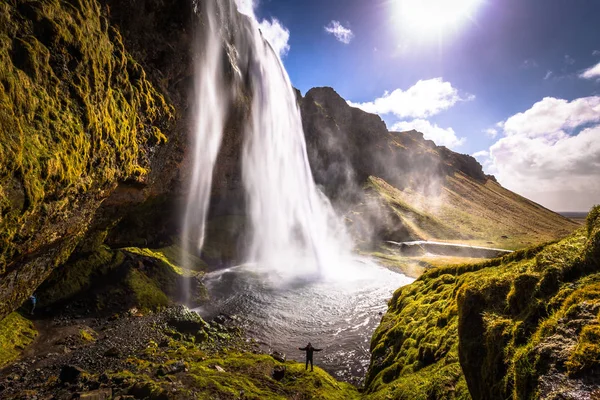 Seljalandsfoss 아이슬란드에서 Seljalandsfoss 2018 여행자 — 스톡 사진