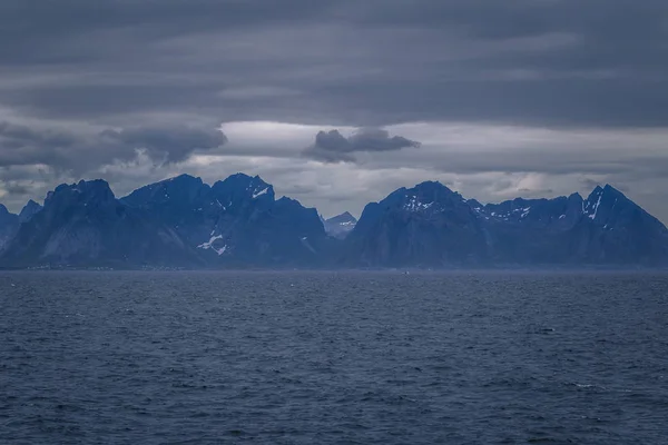 Coastline Lofoten Islands Ferry Coming Bodo Norway — Stock Photo, Image