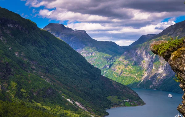 Geiranger Juli 2018 Blick Auf Den Atemberaubenden Unesco Fjord Geiranger — Stockfoto